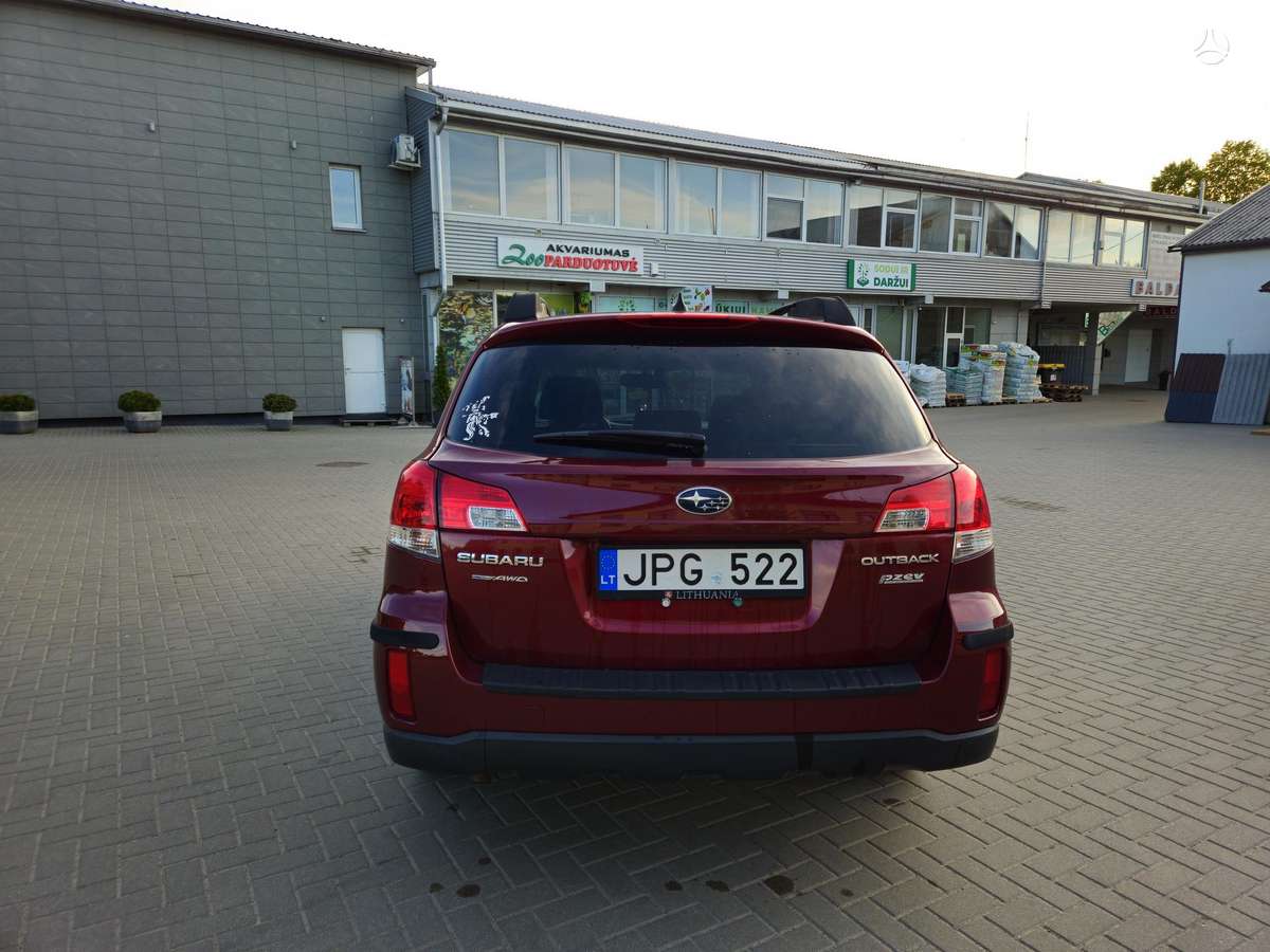 Subaru Outback 2012 — photo 5