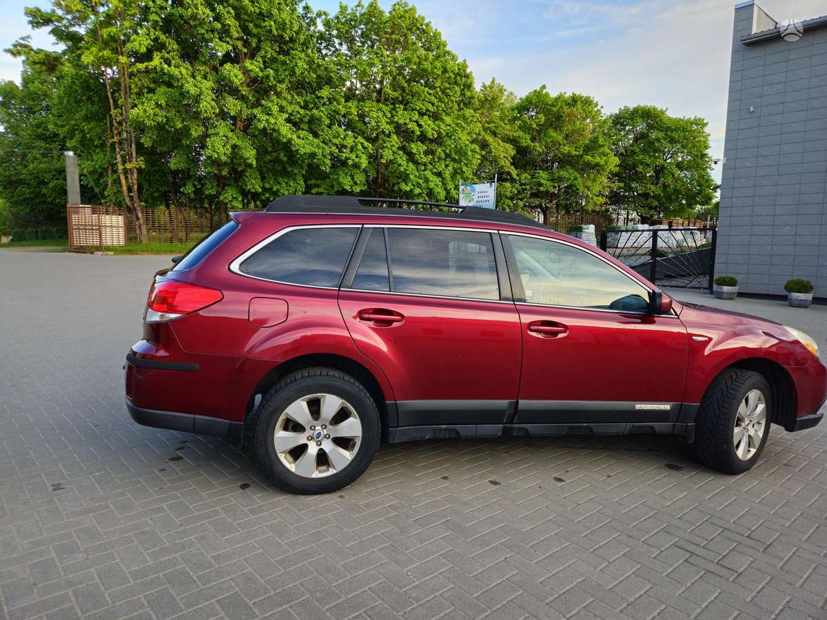 Subaru Outback 2012 — photo 6