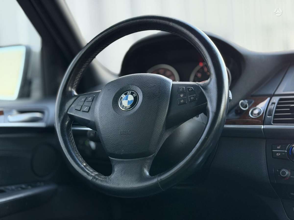 BMW X5 2007 — фото 10