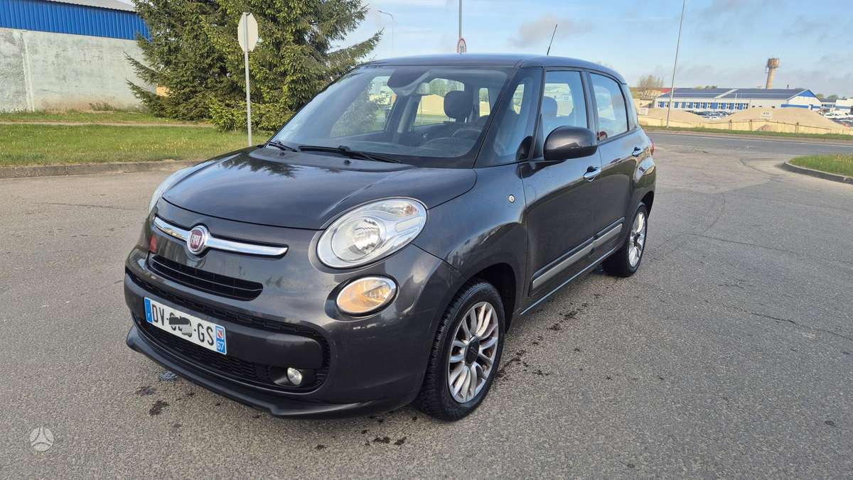 Fiat 500L, 2015