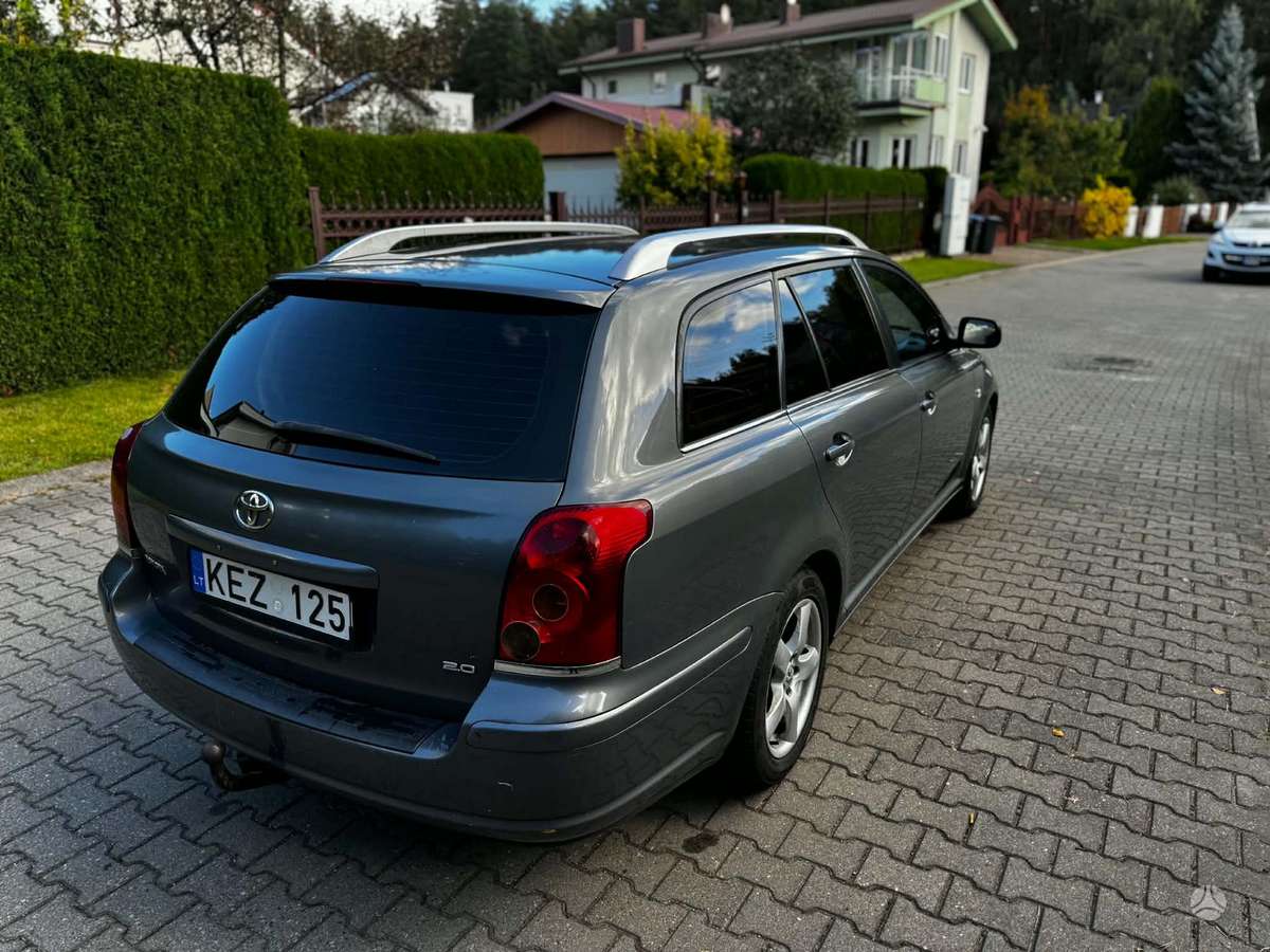 Toyota Avensis 2005 — photo 5