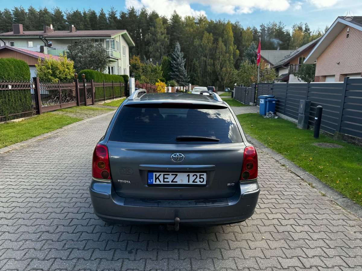 Toyota Avensis 2005 — photo 6