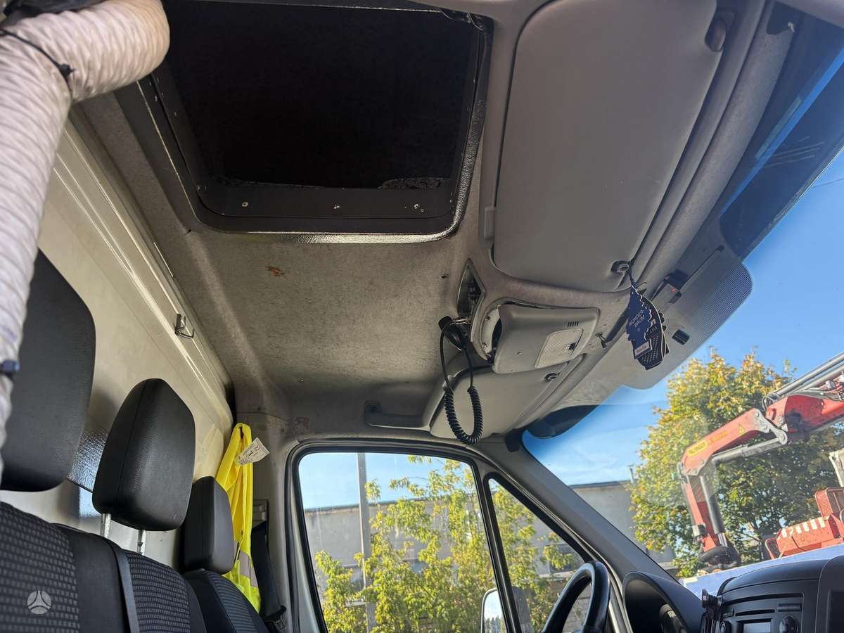 Mercedes-Benz Sprinter 2006 — photo 11