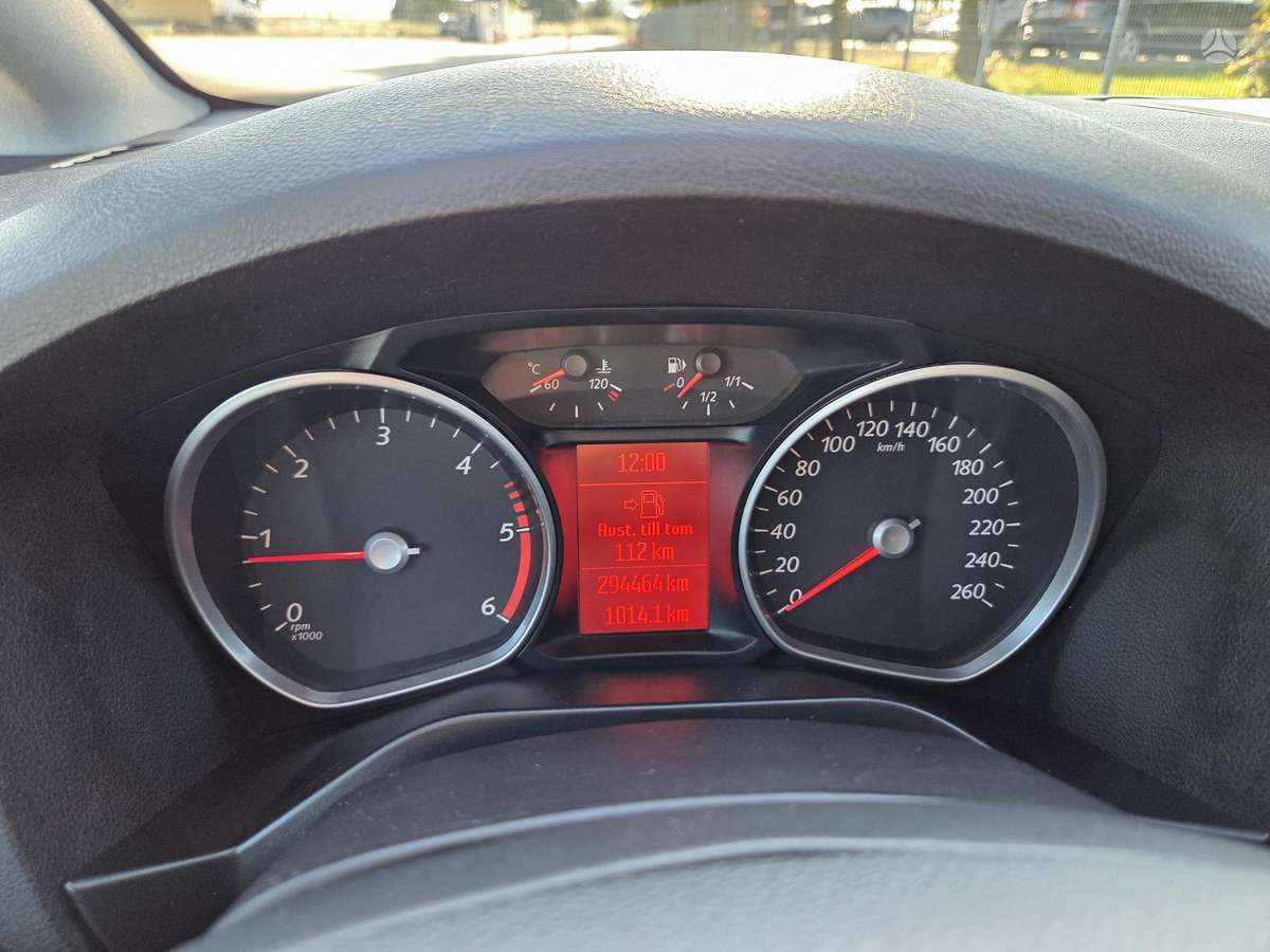 Ford S-MAX 2011 — photo 8