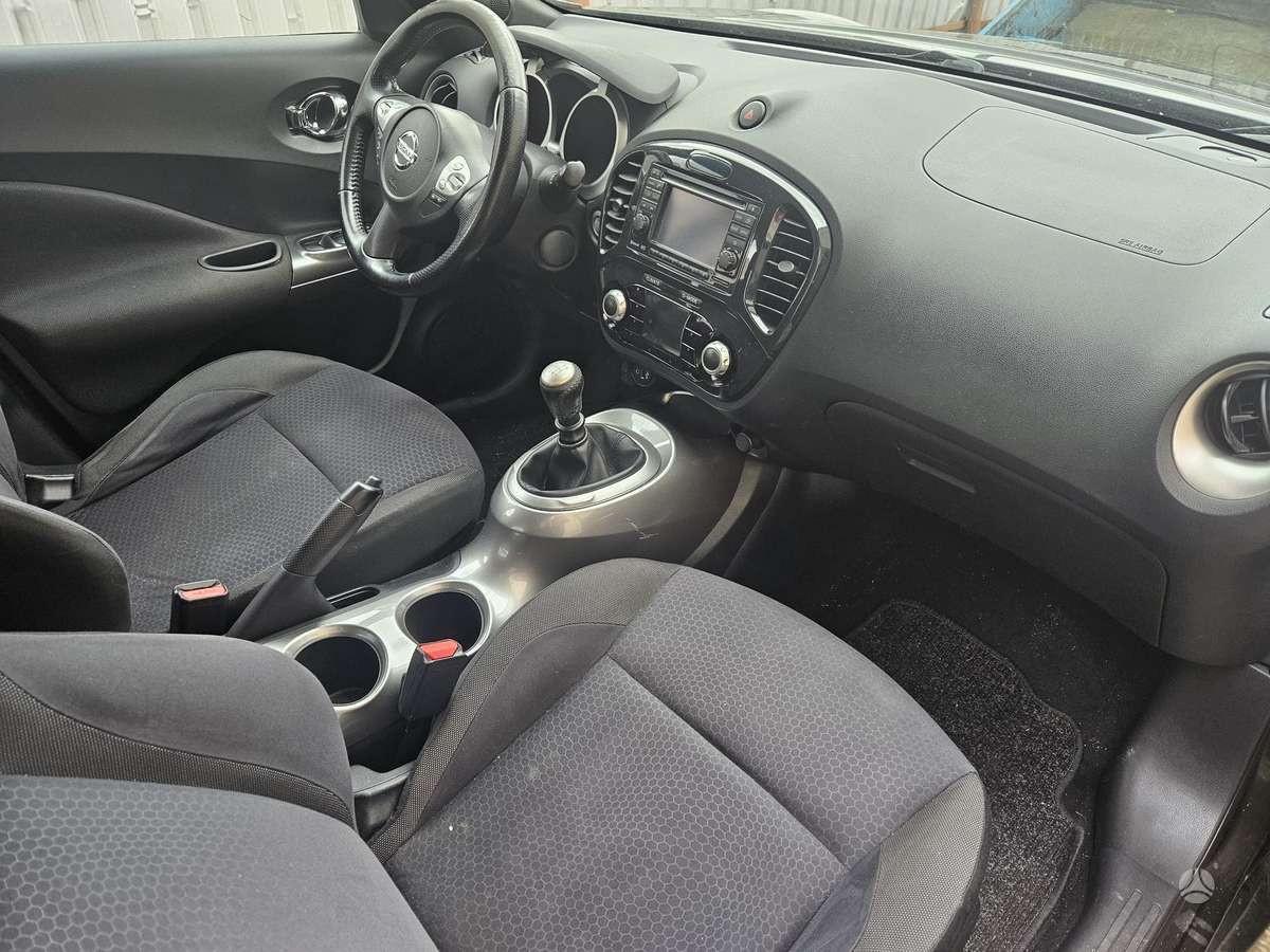 Nissan Juke 2011 — photo 6