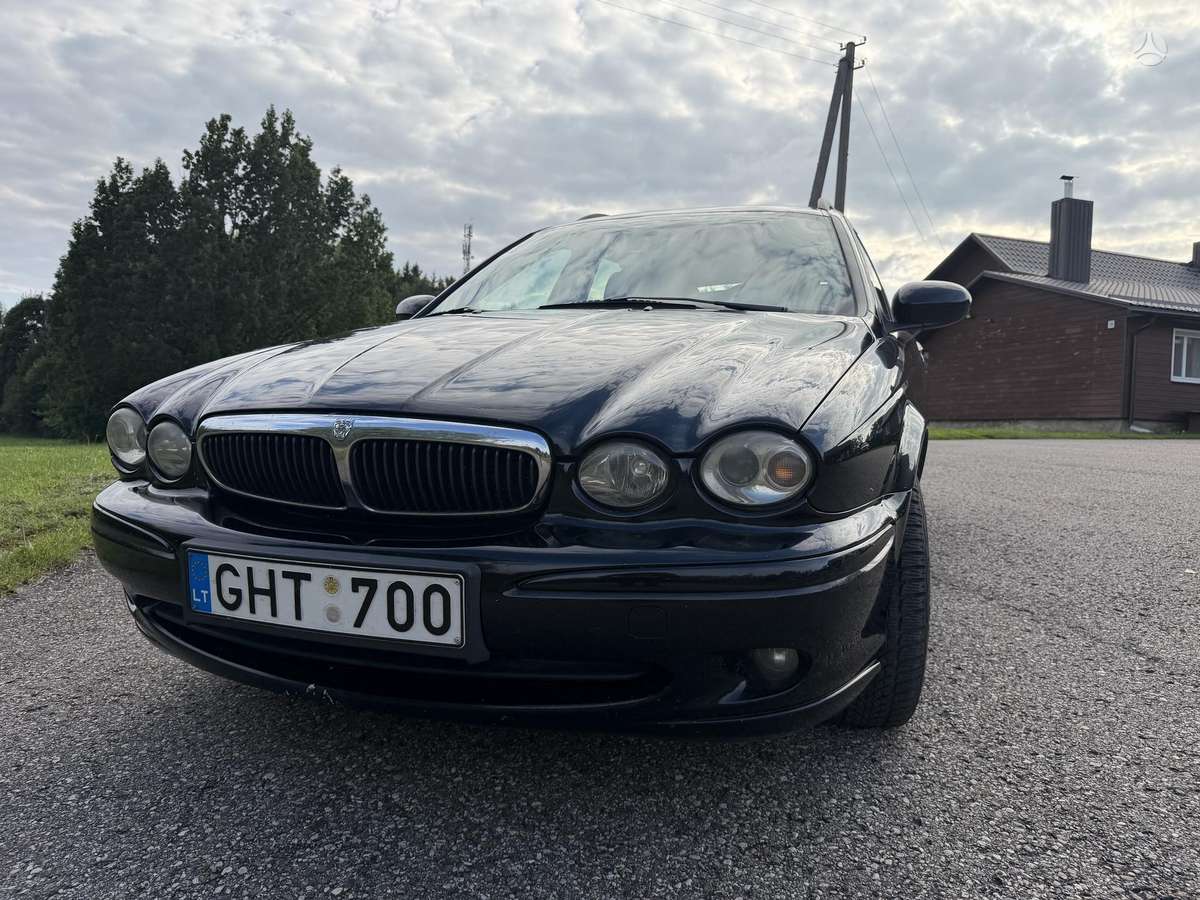 Jaguar X-Type 2006 — вигляд ззаду