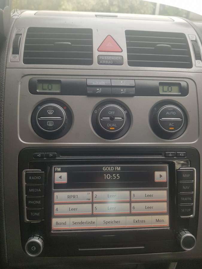 Volkswagen Touran 2008 — photo 15