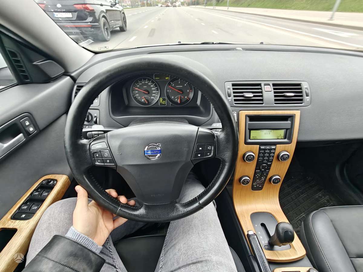 Volvo V50 2007 — photo 20