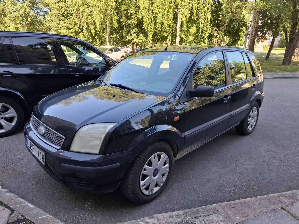 Ford Fusion 2004 — двигун 1388 cm³, 80 HP (59kW)