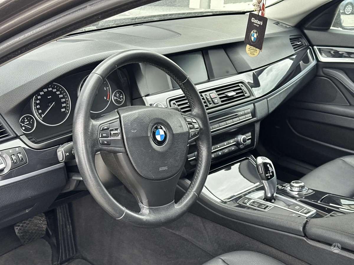 BMW 520 2012 — фото 7