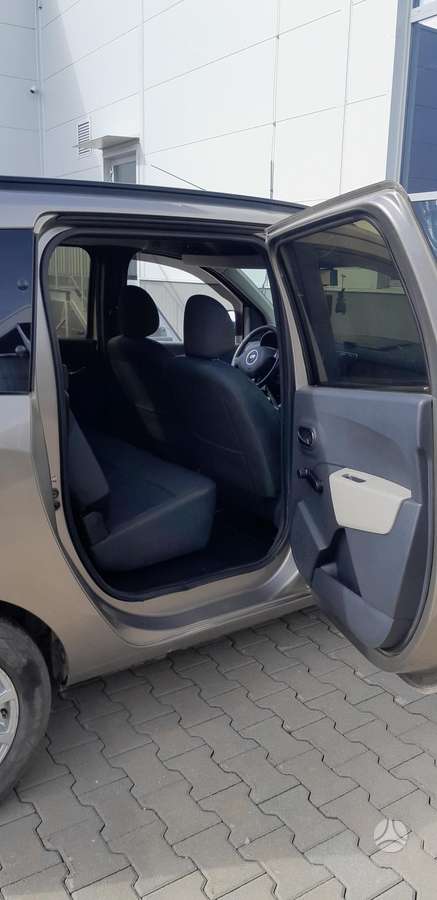Dacia Lodgy 2012 — photo 10