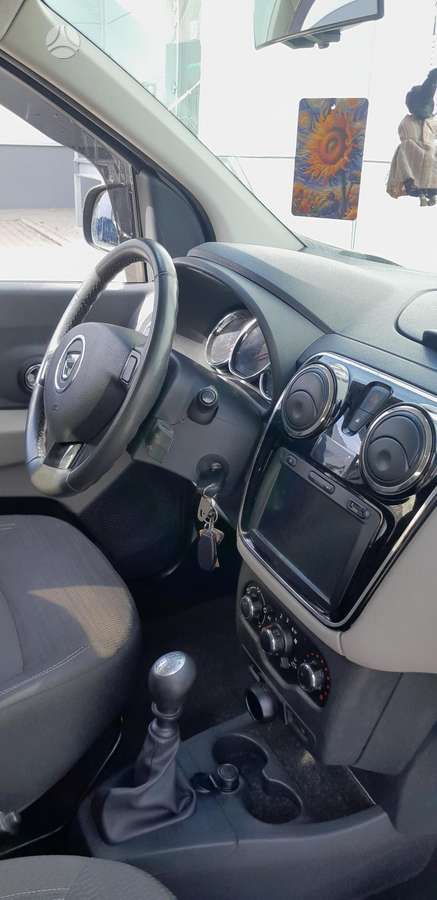 Dacia Lodgy 2012 — photo 8