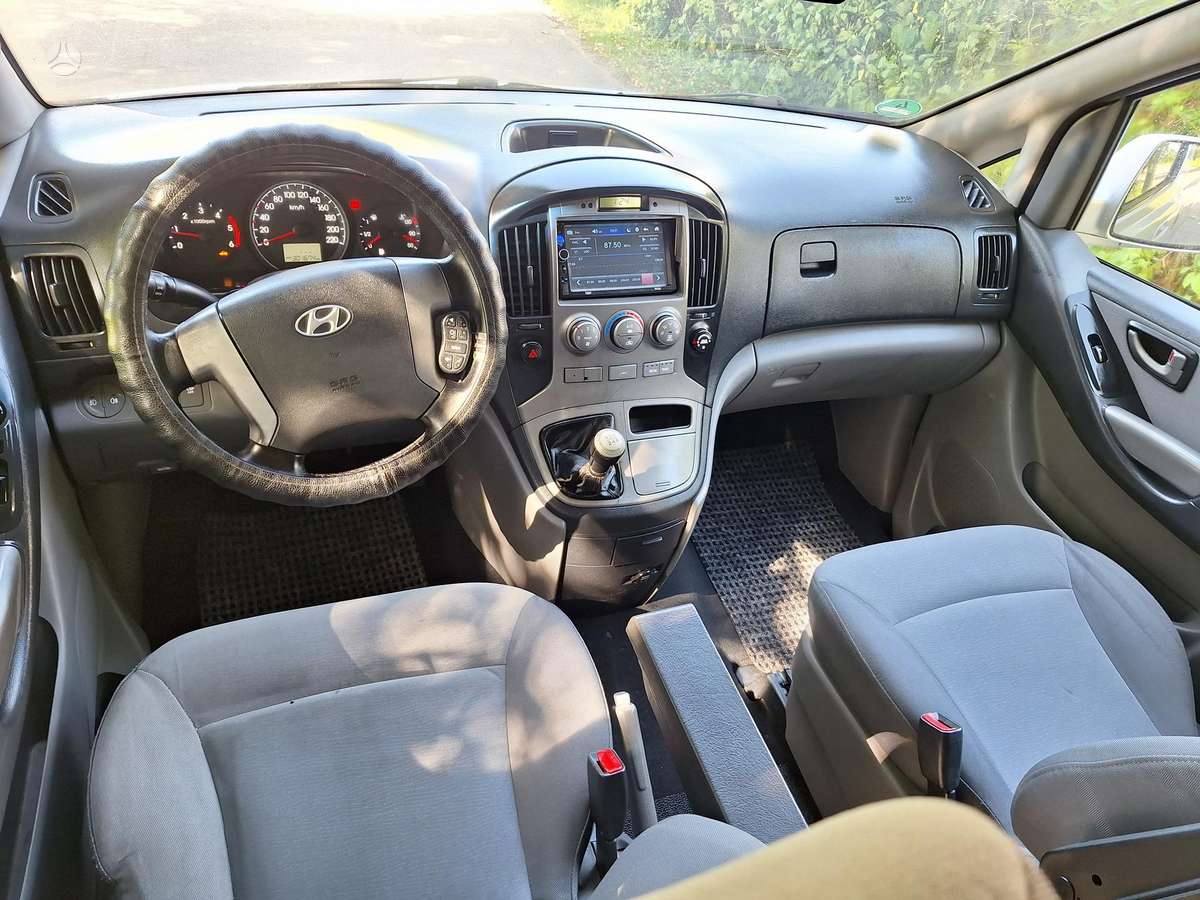 Hyundai H1 2009 — photo 6