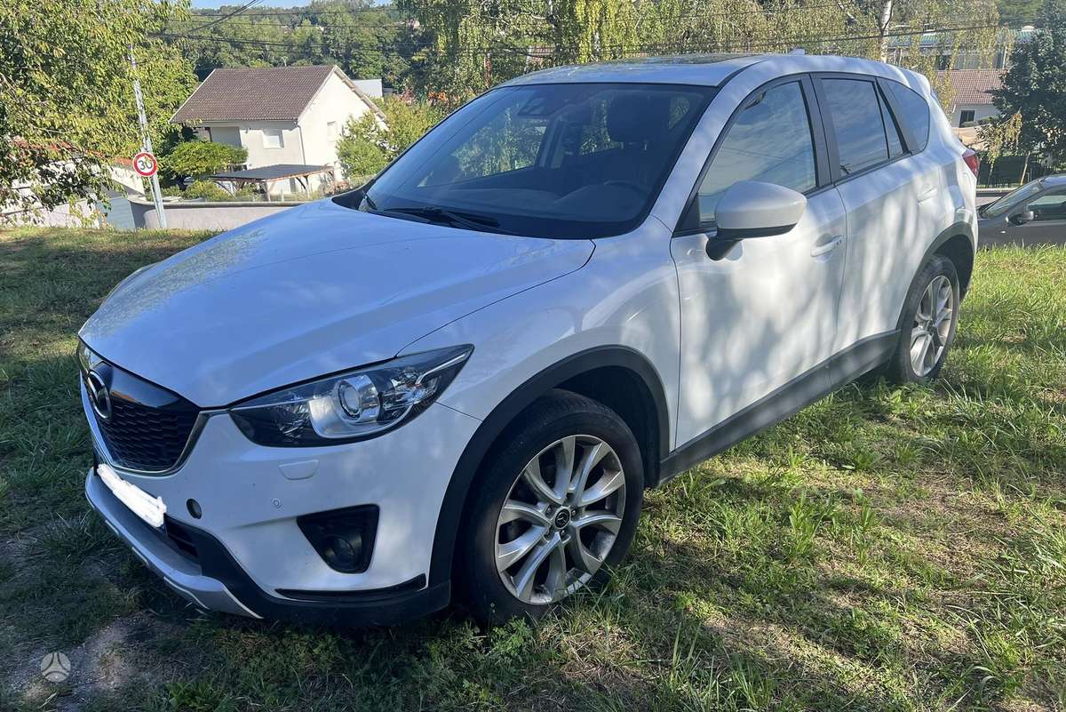 Mazda CX-5 2013 — rear view