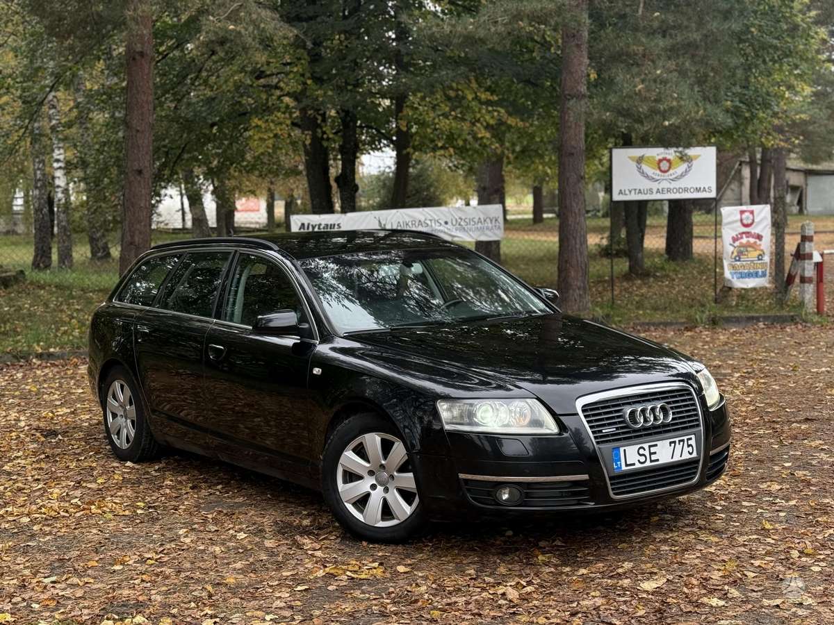 Audi A6 2005 — вигляд ззаду