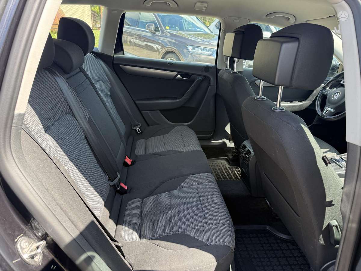 Volkswagen Passat 2014 — photo 10