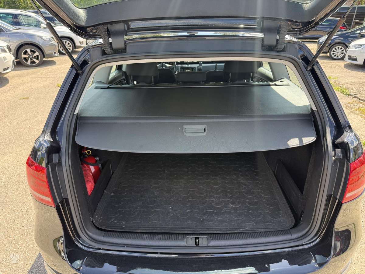 Volkswagen Passat 2014 — photo 14