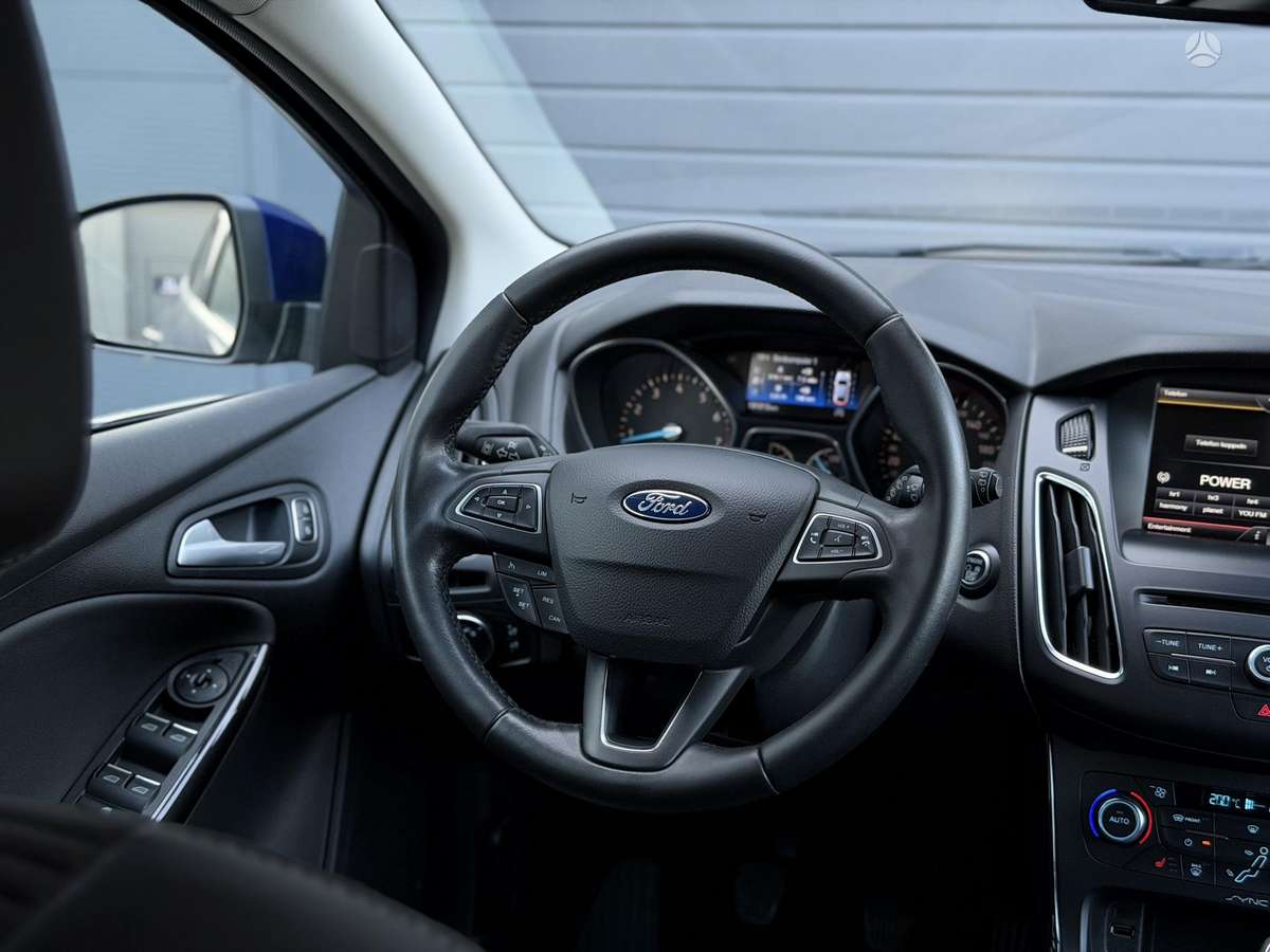 Ford Focus 2015 — фото 21