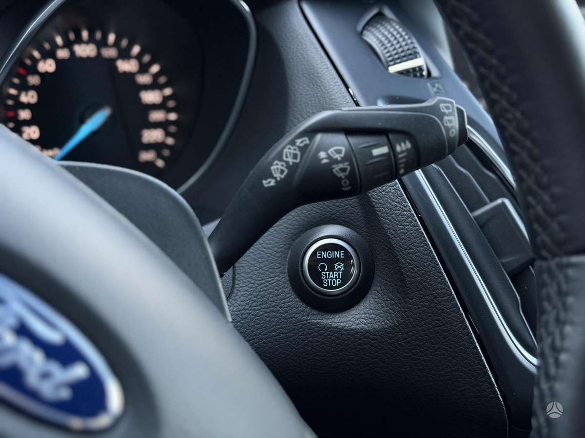 Ford Focus 2015 — фото 24