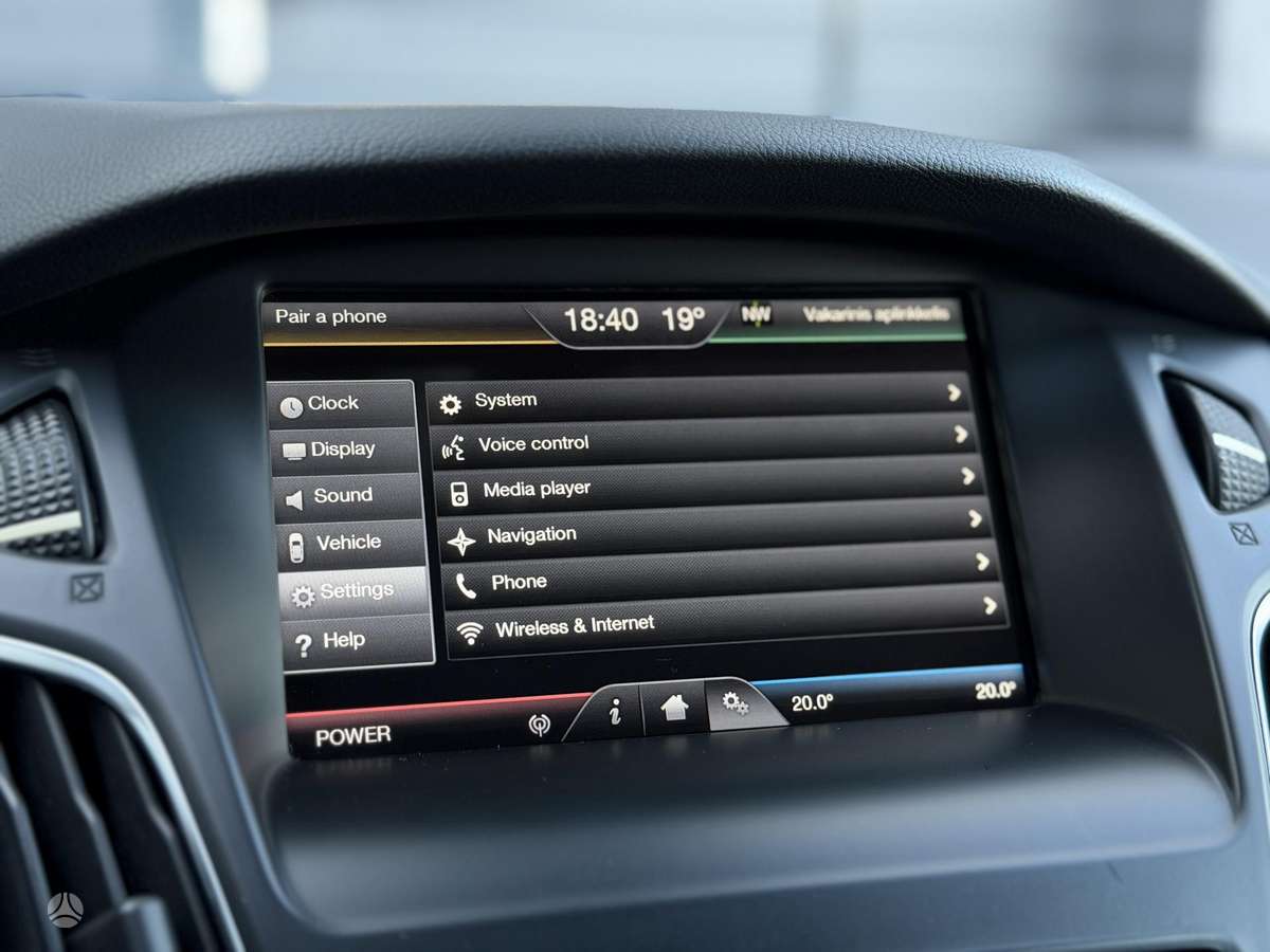 Ford Focus 2015 — фото 33