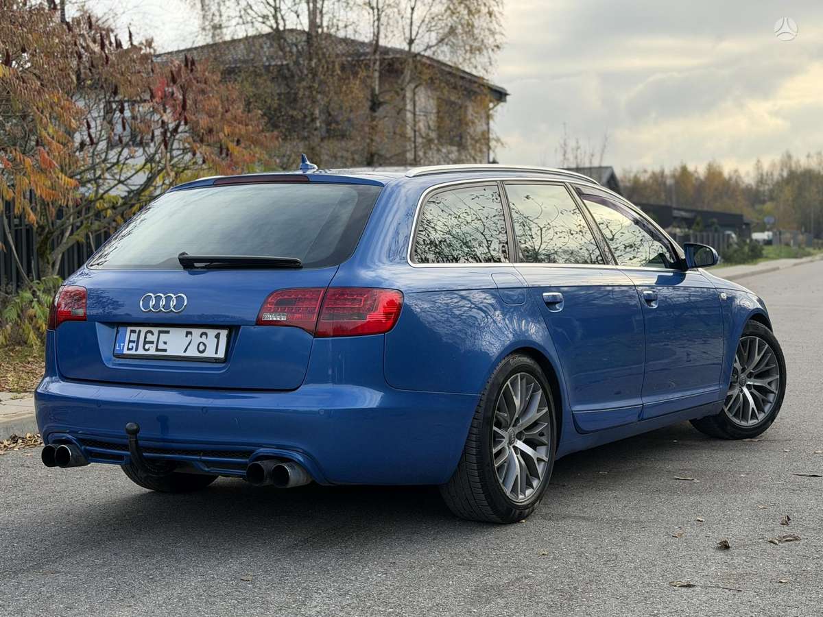 Audi A6 2005 — вигляд ззаду