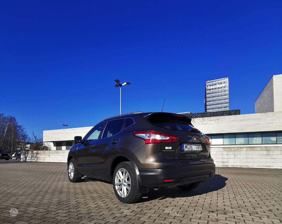 Nissan Qashqai 2015 — engine 1197 cm³, 116 HP (85kW)