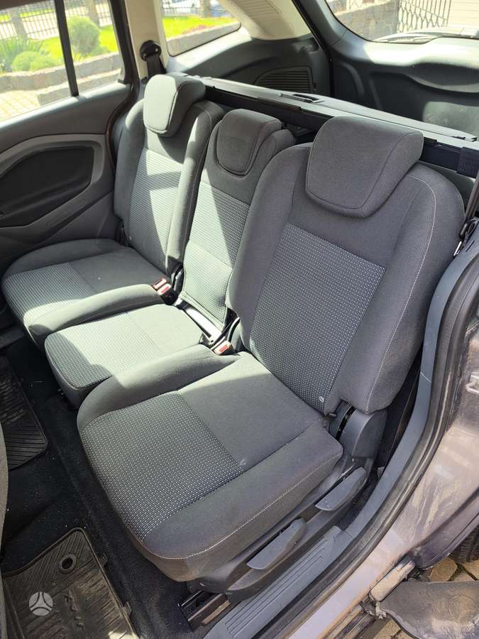 Ford C-MAX 2014 — photo 8