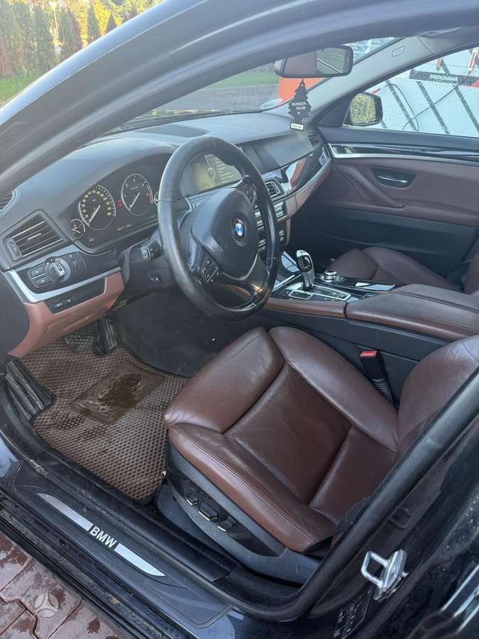 BMW 525 2011 — photo 15