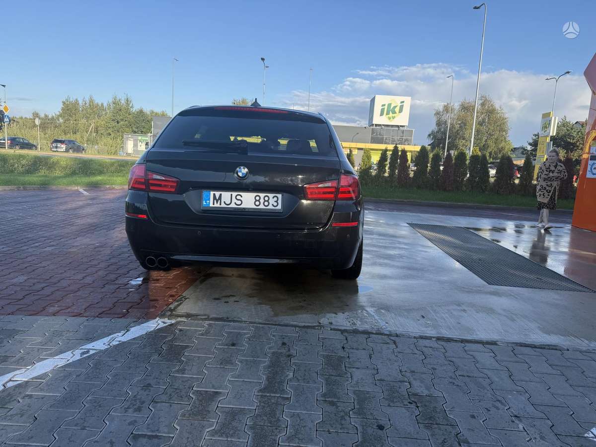 BMW 525 2011 — engine 2993 cm³, 204 HP (150kW)