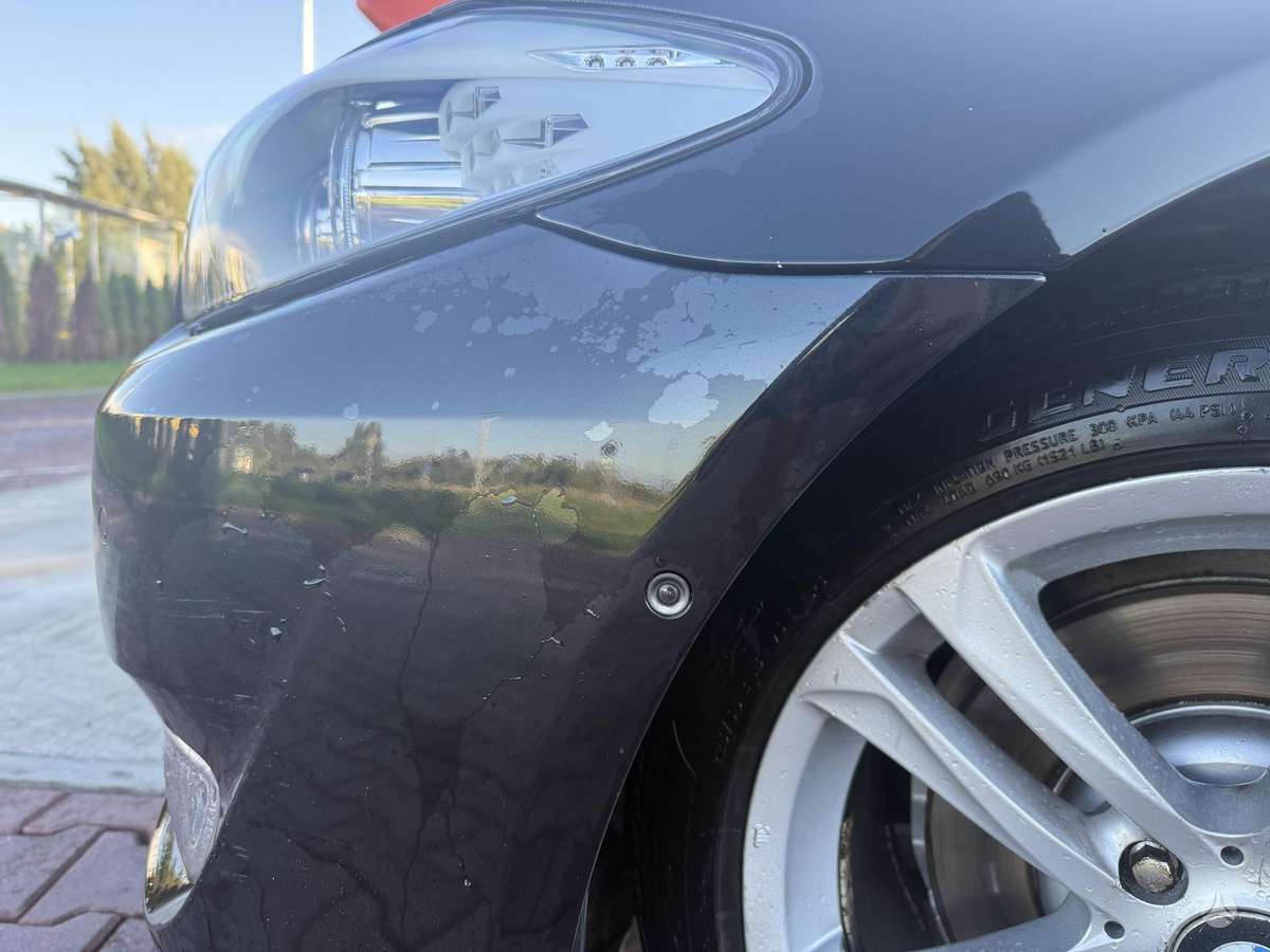BMW 525 2011 — photo 7