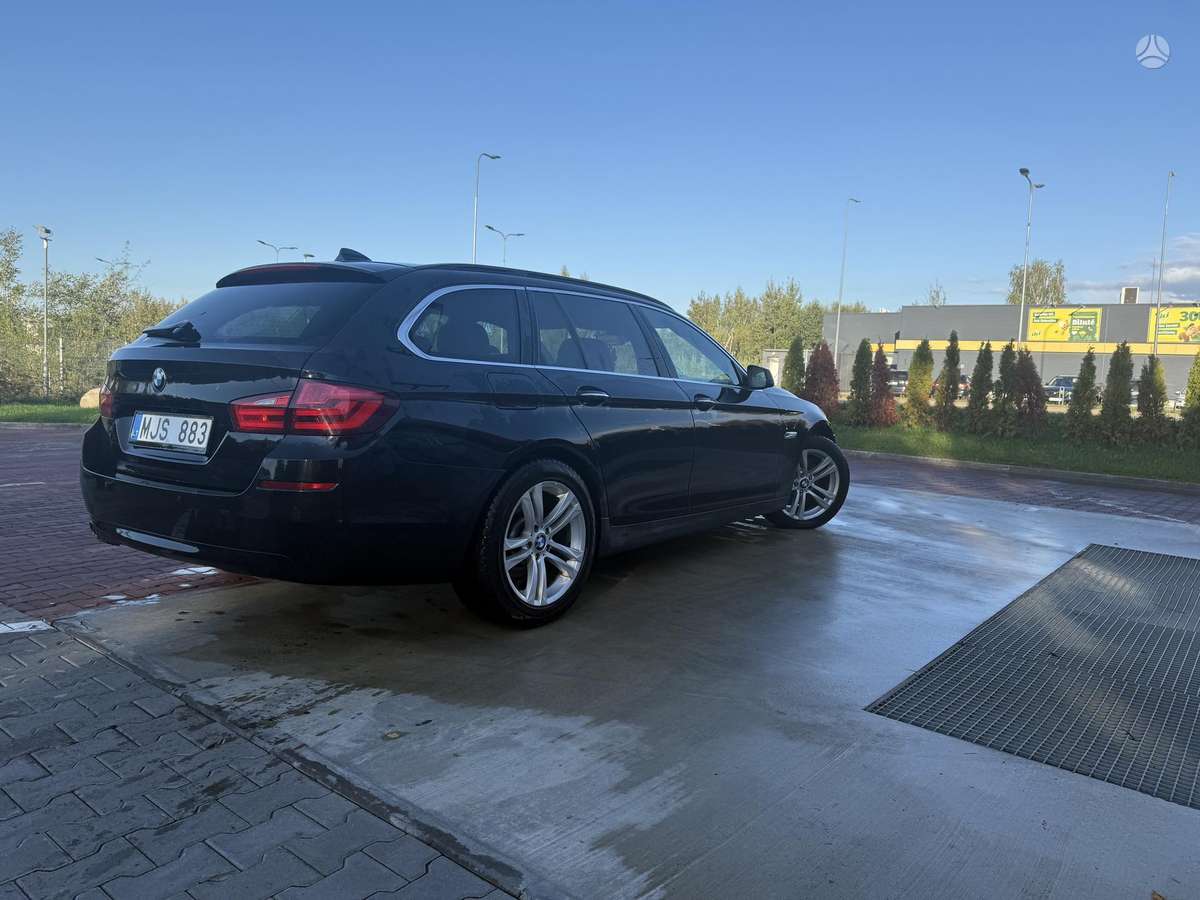 BMW 525 2011 — photo 8