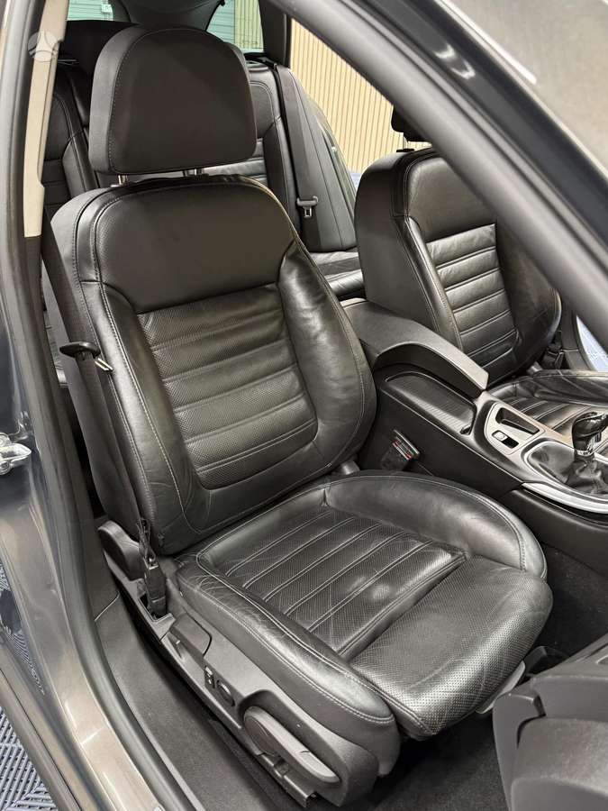 Opel Insignia 2015 — photo 14