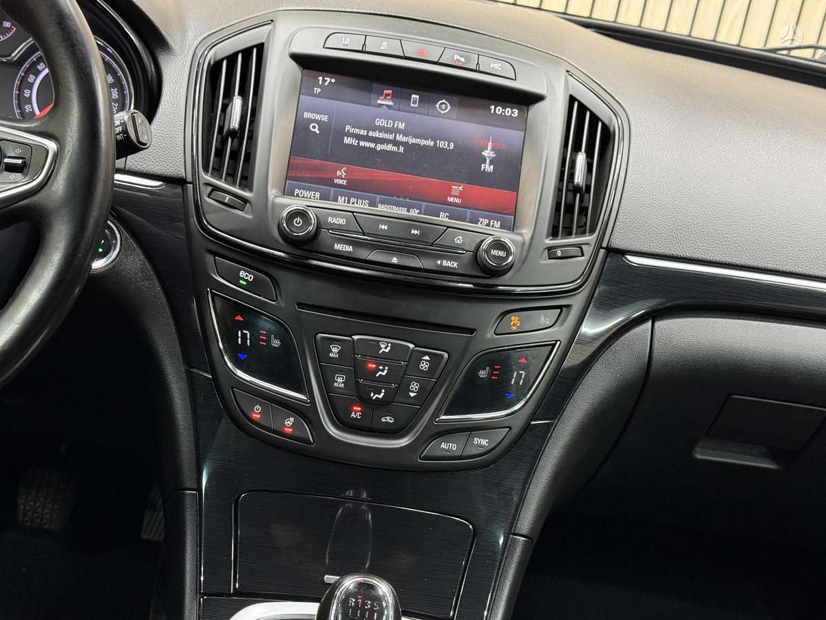 Opel Insignia 2015 — photo 27