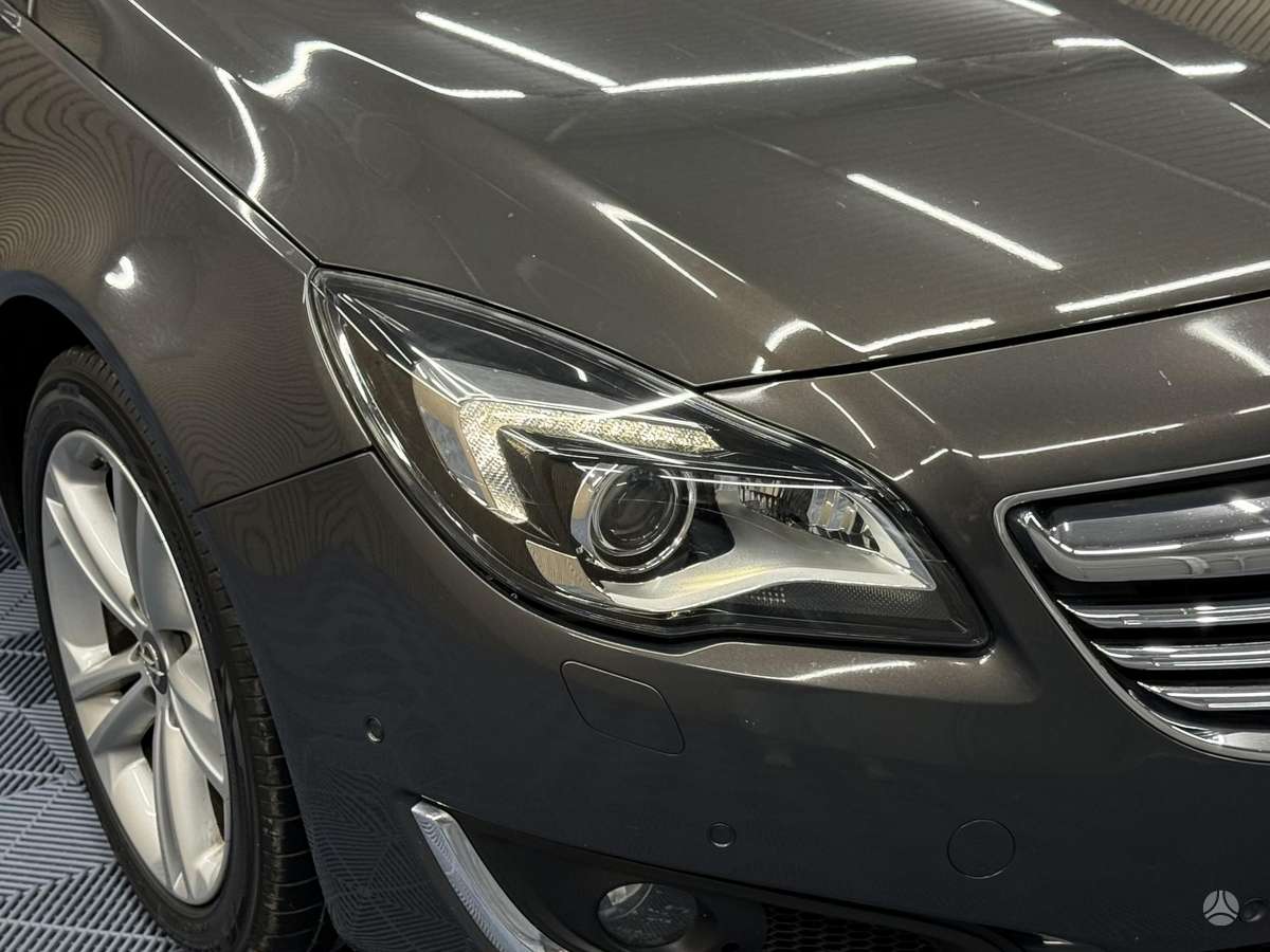 Opel Insignia 2015 — photo 34