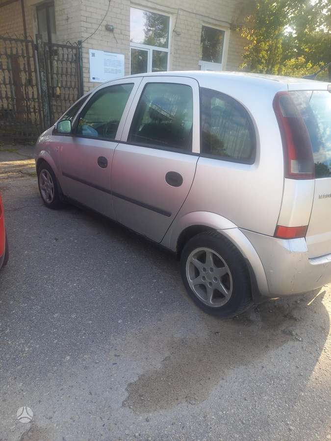 Opel Meriva 2004 — engine 1686 cm³, 101 HP (74kW)
