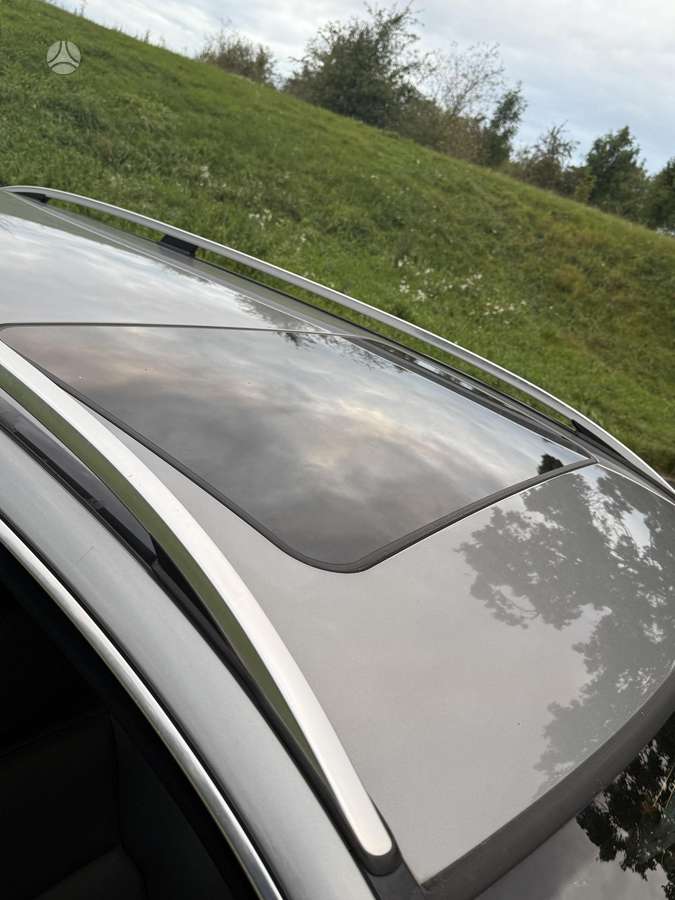 Mercedes-Benz C250 2009 — photo 32
