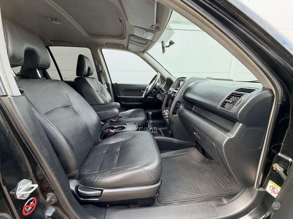 Honda CR-V 2005 — photo 21
