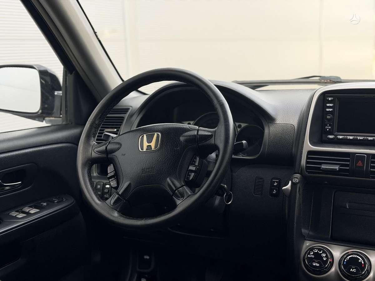 Honda CR-V 2005 — photo 26