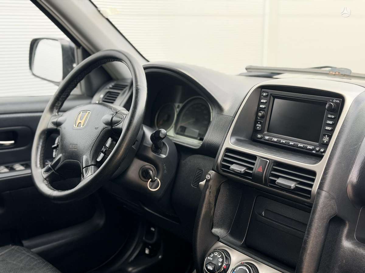 Honda CR-V 2005 — photo 28