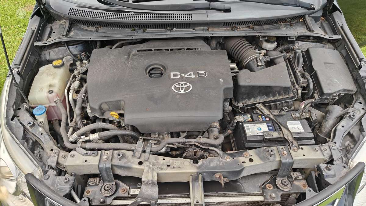 Toyota Avensis 2009 — photo 6