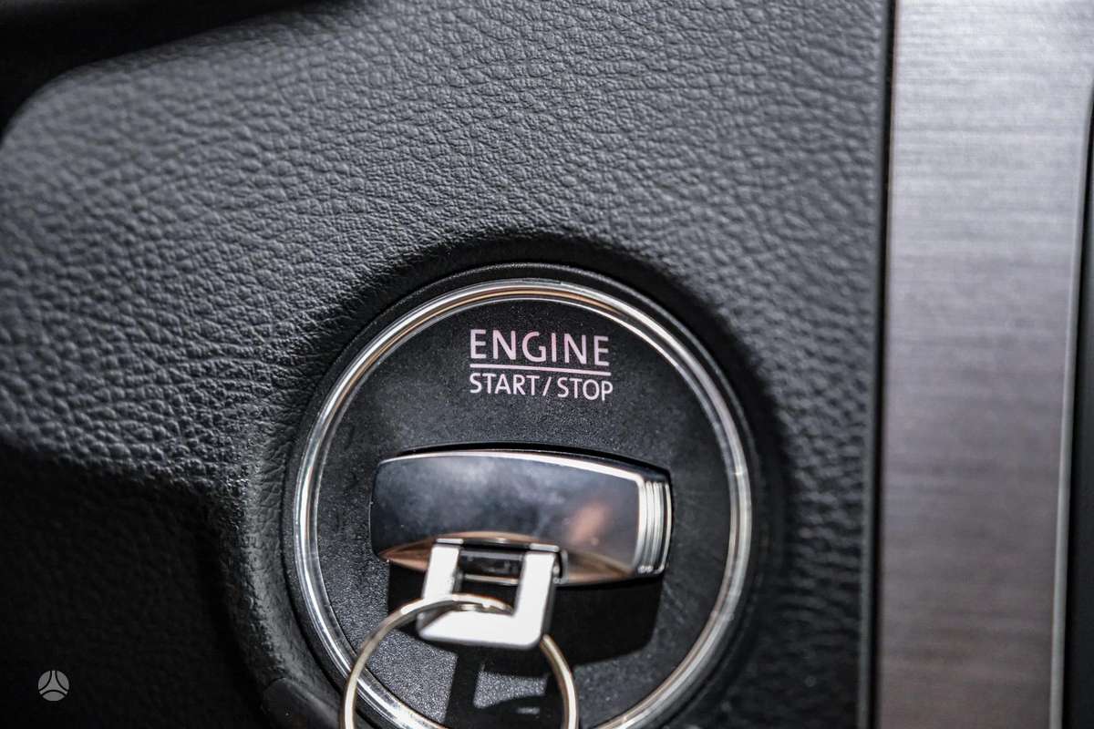 Volkswagen Passat 2013 — photo 19