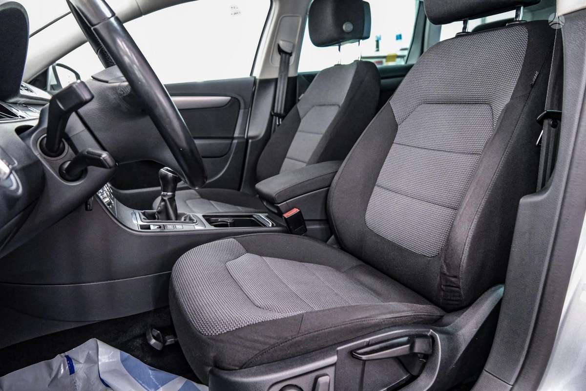 Volkswagen Passat 2013 — photo 6