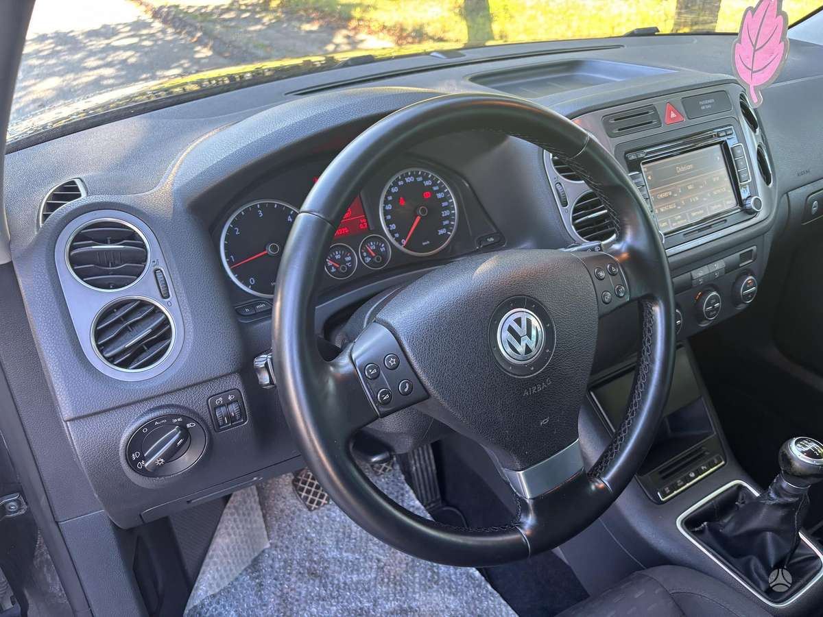 Volkswagen Tiguan 2008 — photo 16