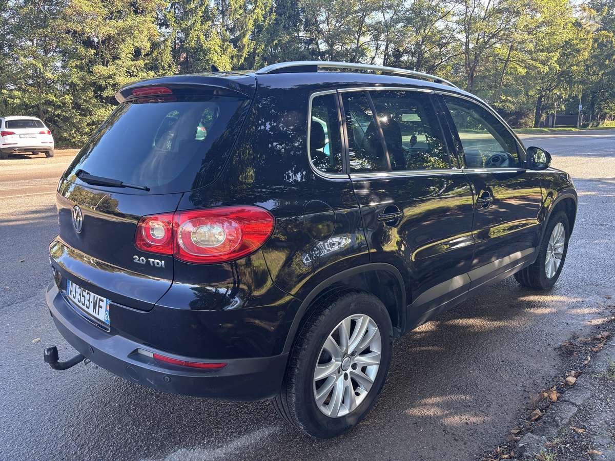 Volkswagen Tiguan 2008 — engine 1968 cm³, 140 HP (103kW)