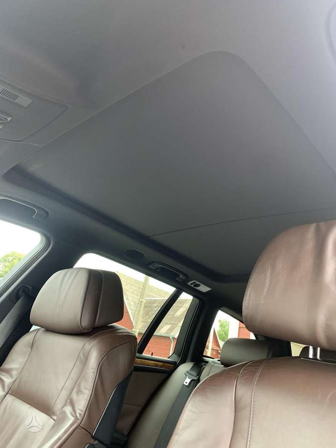 BMW 525 2008 — photo 12