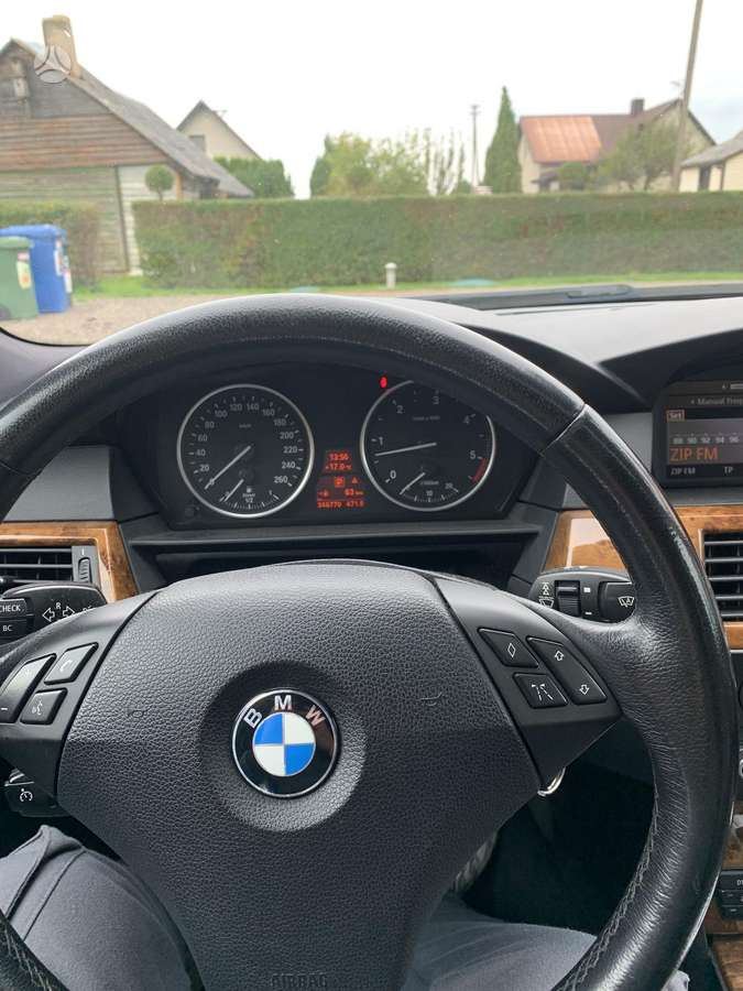 BMW 525 2008 — photo 17