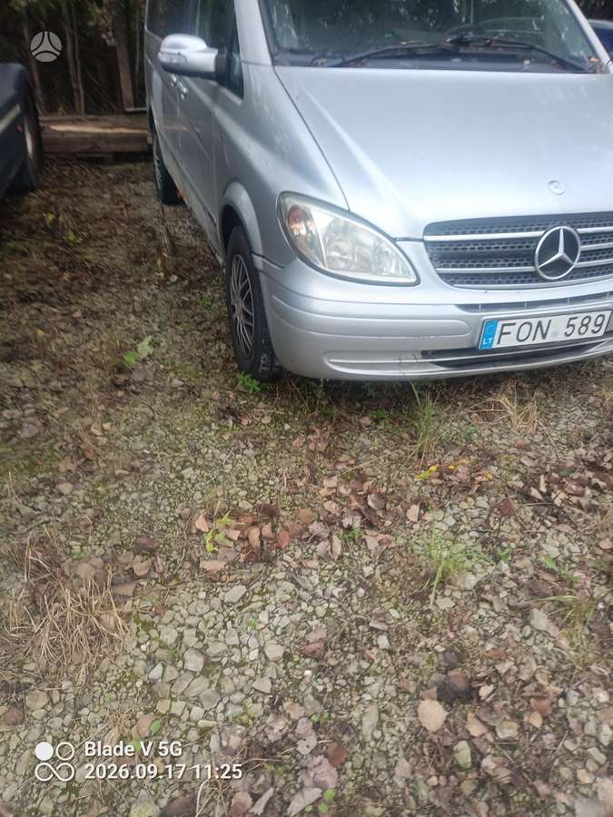 Mercedes-Benz Vito 2004 — вигляд ззаду