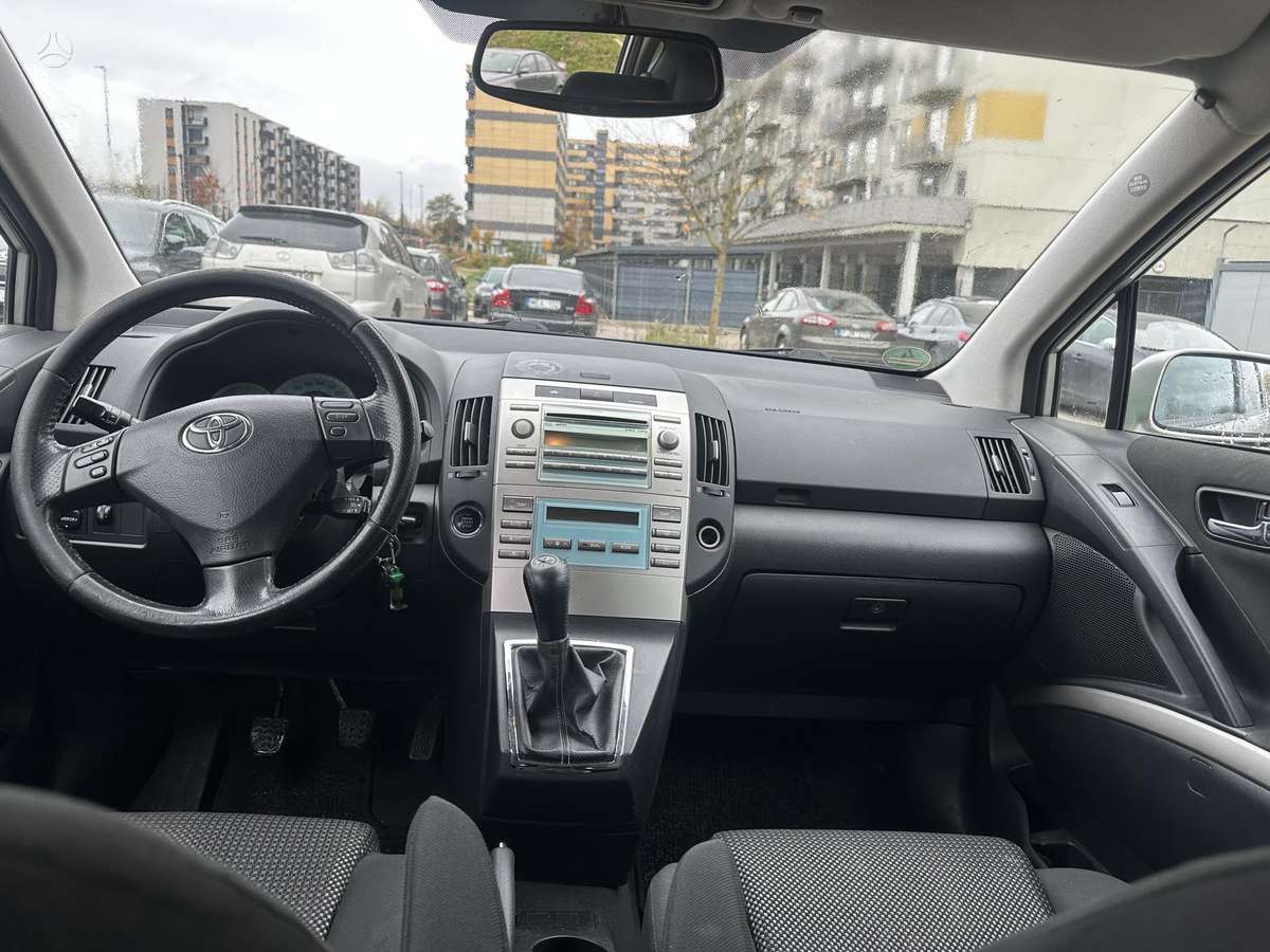 Toyota Corolla 2007 — photo 13