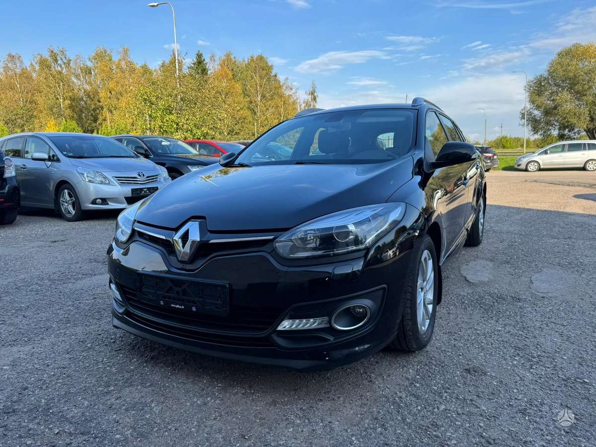 Renault Megane 2014 — вигляд ззаду