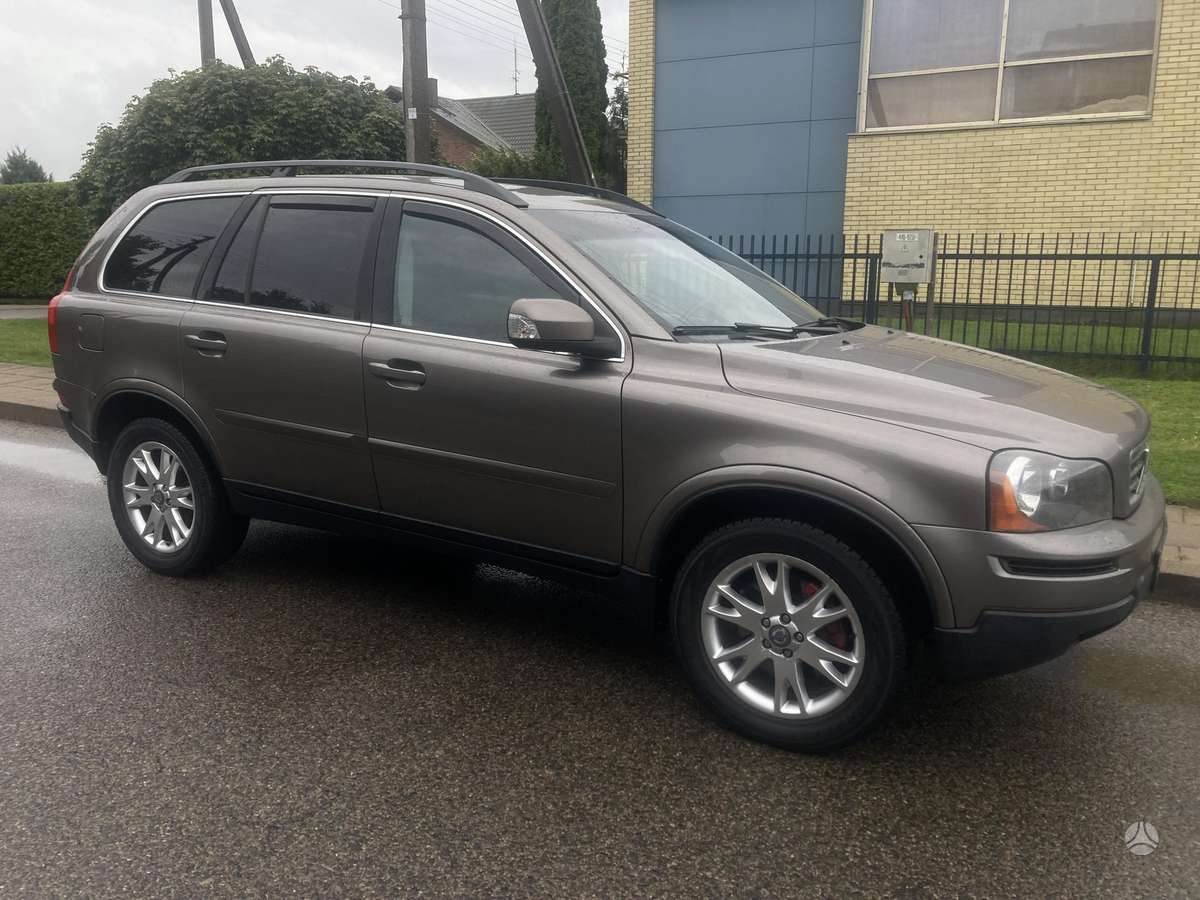 Volvo XC90 2009 — photo 11